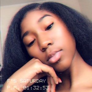 Meet your Posher, Faith